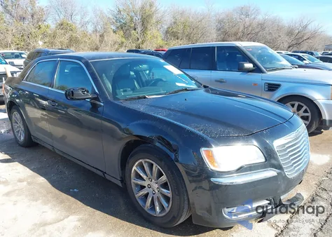2014 Chrysler 300 из США, поврежденный, VIN 2C3CCAAG8EH343538